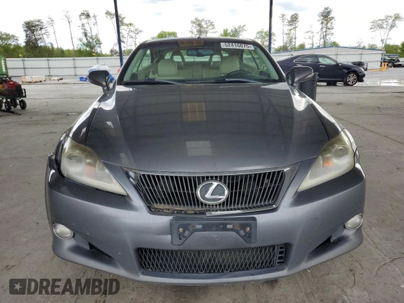 2013 Lexus IS 250 C with VIN JTHFF2C21D2529113, listed as a Copart auction lot 52416075 with 387,611 mi miles and Clean title. Bid and sale history available at DreamBid. Image 5.