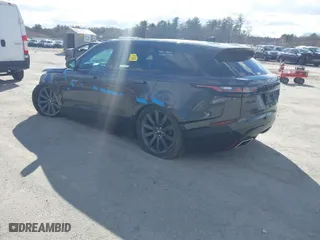 2018 Land Rover Range Rover Velar R-Dynamic HSE with VIN SALYM2RV8JA703707, listed as a IAAI auction lot 41755975 with 40,215 mi miles. Bid and sale history available at carsss.com. Image 3.