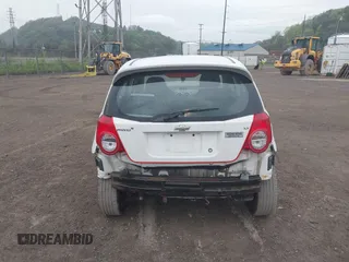 2010 Chevrolet Aveo 2LT z VIN KL1TG6DE6AB117404, wystawiony jako IAAI lot #42112930 z przebiegiem 105 519 mil mil oraz . Historia ofert i sprzedaży dostępna na DreamBid. Obrazek 17.