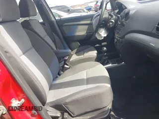 2009 Chevrolet Aveo 1LT with VIN KL1TD66E89B628730, listed as a IAAI auction lot 41890401 with 174,673 mi miles and . Bid and sale history available at DreamBid. Image 5.