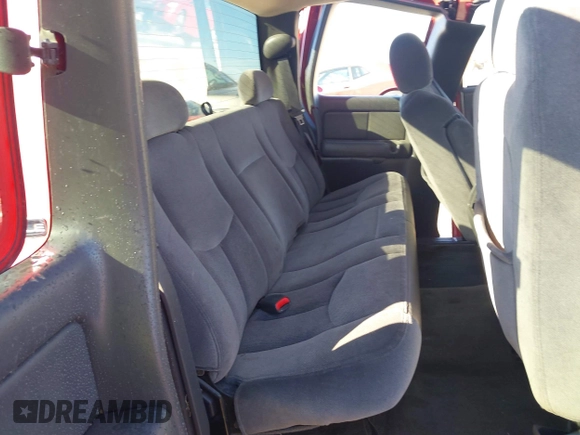 2004 GMC Sierra 1500 SLE with VIN 2GTEC19TX41348835, listed as a IAAI auction lot 41446444 with 216,333 mi miles and . Bid and sale history available at DreamBid. Image 8.