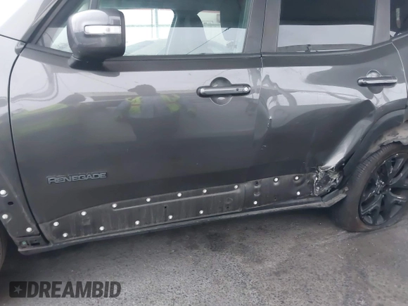 2017 Jeep Renegade Altitude with VIN ZACCJABBXHPG46666, listed as a IAAI auction lot 40976066 with 80,614 mi miles and . Bid and sale history available at DreamBid. Image 6.