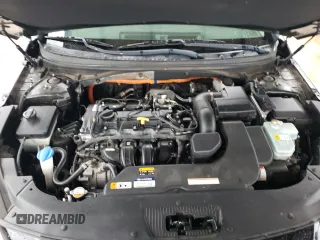 2017 Hyundai Sonata Hybrid SE with VIN KMHE24L16HA050088, listed as a Copart auction lot 39151904 with 118,004 mi miles. Bid and sale history available at carsss.com. Image 11.