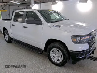 2024 Ram 1500 Tradesman с VIN 1C6RRFGG9RN221915, выставлен на аукционе IAAI как лот 42849293 с пробегом 59 миль миль и . История ставок и продаж доступна на DreamBid. Изображение 22.
