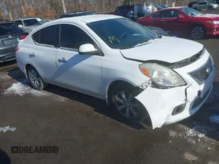 2013 Nissan Versa SV with VIN 3N1CN7AP8DL840350, listed as a IAAI auction lot 41366421 with 145,781 mi miles and . Bid and sale history available at DreamBid. Image 1.