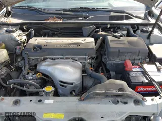2004 Toyota Camry LE with VIN 4T1BE30K54U828326, listed as a IAAI auction lot 41876818 with 164,876 mi miles. Bid and sale history available at carsss.com. Image 10.