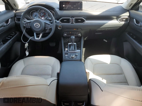 2024 Mazda CX-5 S Carbon Edition z VIN JM3KFBCL0R0419964, wystawiony jako Copart lot #56233285 z przebiegiem 8530 mil mil oraz Szkody całkowita. Historia ofert i sprzedaży dostępna na DreamBid. Obrazek 8.