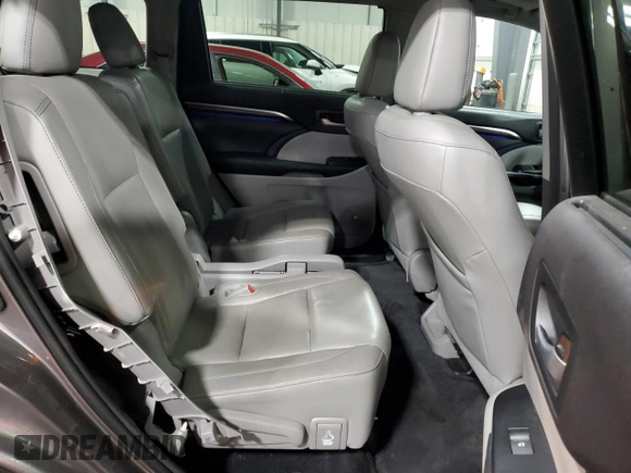 2016 Toyota Highlander Hybrid Limited with VIN 5TDDCRFH5GS018091, listed as a Copart auction lot 55477404 with 101,480 mi miles and Salvage Title. Bid and sale history available at carsss.com. Image 10.