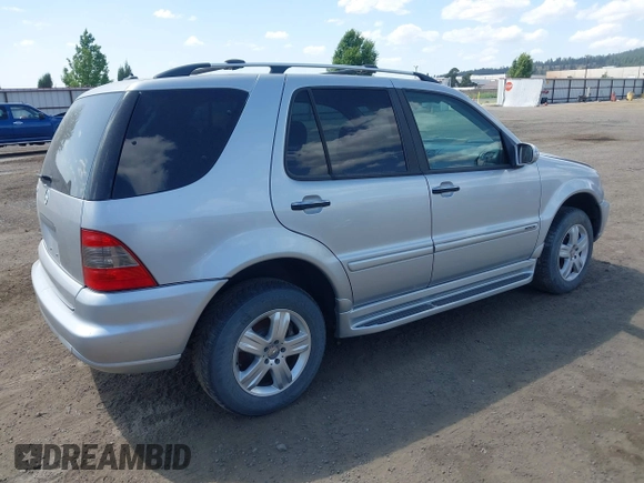 2005 Mercedes-Benz M 500 with VIN 4JGAB75EX5A536561, listed as a IAAI auction lot 40088398 with 206,184 mi miles and . Bid and sale history available at DreamBid. Image 4.