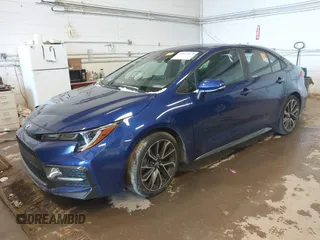 2020 Toyota Corolla SE with VIN 5YFS4RCE0LP028478, listed as a IAAI auction lot 41915973 with 31,587 mi miles. Bid and sale history available at carsss.com. Image 2.