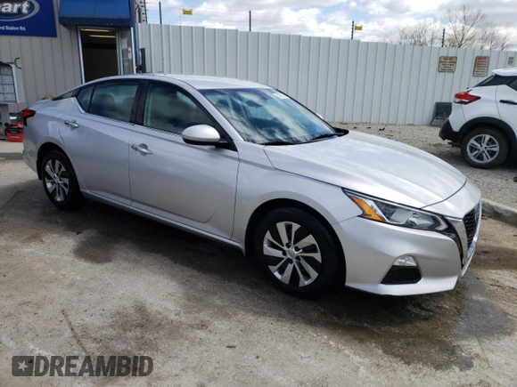 2019 Nissan Altima S with VIN 1N4BL4BV8KC137629, listed as a Copart auction lot 52971625 with 116,459 mi miles and Salvage Title. Bid and sale history available at DreamBid. Image 4.