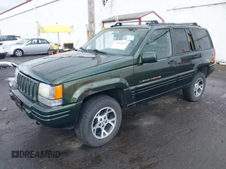 1996 Jeep Grand Cherokee Limited with VIN 1J4GZ78S0TC235692, listed as a IAAI auction lot 41945617 with Not provided miles and . Bid and sale history available at DreamBid. Image 2.