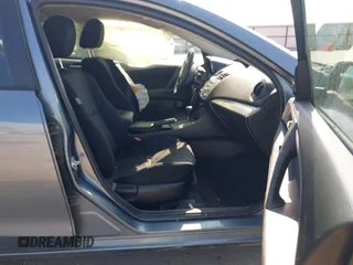 2012 Mazda 3 i Touring z VIN JM1BL1V73C1695634, wystawiony jako IAAI lot #42223477 z przebiegiem 138 302 mil mil oraz . Historia ofert i sprzedaży dostępna na DreamBid. Obrazek 5.