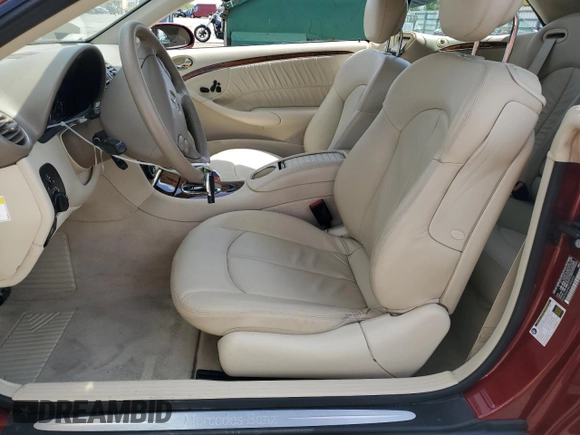 2008 Mercedes-Benz CLK 350 with VIN WDBTK56F48T094425, listed as a Copart auction lot 54401365 with 66,818 mi miles and Salvage title. Bid and sale history available at DreamBid. Image 7.