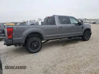 2021 Ford F-350 XL with VIN 1FT8W3BT0MEE06413, listed as a Copart auction lot 42080395 with 140,610 mi miles and Salvage title. Bid and sale history available at DreamBid. Image 3.