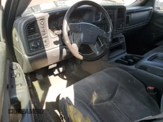2003 Chevrolet Silverado 1500 LT with VIN 2GCEK19T431231883, listed as a Copart auction lot 51619915 with 272,343 mi miles and Salvage Title. Bid and sale history available at carsss.com. Image 8.