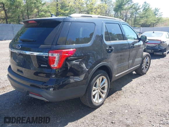 2019 Ford Explorer XLT z VIN 1FM5K8D83KGA01986, wystawiony jako IAAI lot #42114420 z przebiegiem 40 276 mil mil oraz . Historia ofert i sprzedaży dostępna na DreamBid. Obrazek 4.