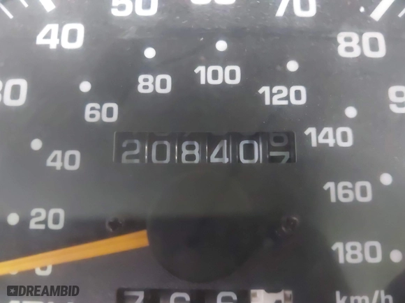 1998 Toyota 4Runner with VIN JT3GM84R2W0034920, listed as a IAAI auction lot 41550366 with 208,407 mi miles. Bid and sale history available at carsss.com. Image 15.