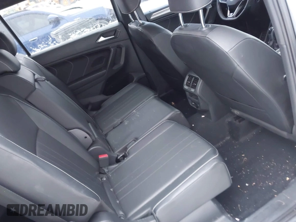 2022 Volkswagen Tiguan SE R-Line Black z VIN 3VVCB7AX9NM024296, wystawiony jako IAAI lot #41592795 z przebiegiem 45 308 mil mil oraz . Historia ofert i sprzedaży dostępna na DreamBid. Obrazek 8.