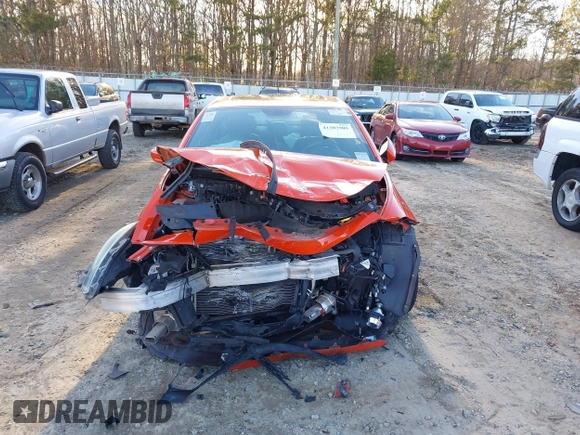 2015 Dodge Dart GT with VIN 1C3CDFEB4FD228331, listed as a IAAI auction lot 41303909 with 41,916 mi miles. Bid and sale history available at carsss.com. Image 6.