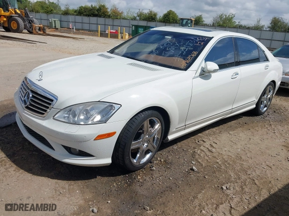 2008 Mercedes-Benz S-Class 5.5L V8 with VIN WDDNG71X38A221836, listed as a IAAI auction lot 41963568 with 107,774 mi miles. Bid and sale history available at carsss.com. Image 17.