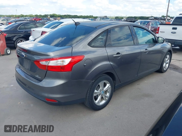 2013 Ford Focus SE с VIN 1FADP3F21DL286023, выставлен на аукционе IAAI как лот 42648809 с пробегом 179 158 миль миль и . История ставок и продаж доступна на DreamBid. Изображение 4.