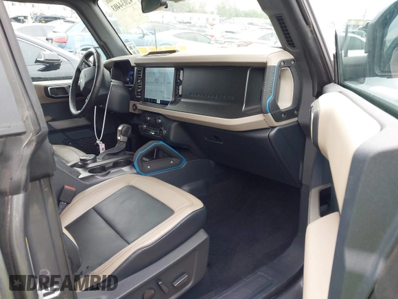 2023 Ford Bronco with VIN 1FMEE5DP6PLB44068, listed as a IAAI auction lot 42034403 with 5,858 mi miles and . Bid and sale history available at DreamBid. Image 5.
