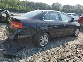 2007 Volkswagen Jetta Wolfsburg Edition z VIN 3VWEG71K67M079026, wystawiony jako Copart lot #60512895 z przebiegiem 71 380 mil mil oraz Szkoda całkowita • Salvage title. Historia ofert i sprzedaży dostępna na DreamBid. Obrazek 3.