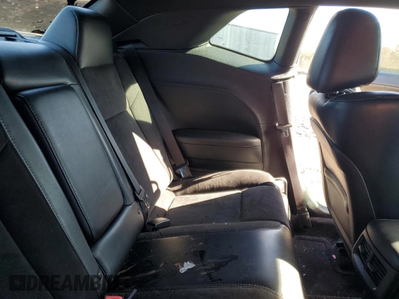 2017 Dodge Challenger R/T Plus z VIN 2C3CDZBT2HH554150, wystawiony jako Copart lot #86804494 z przebiegiem 50 882 mil mil oraz Szkoda całkowita • Salvage title. Historia ofert i sprzedaży dostępna na DreamBid. Obrazek 10.