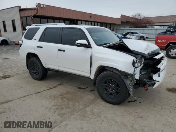 2018 Toyota 4Runner SR5 with VIN JTEBU5JR7J5513205, listed as a Copart auction lot 82271284 with 114,432 mi miles and Clean Title. Bid and sale history available at carsss.com. Image 4.