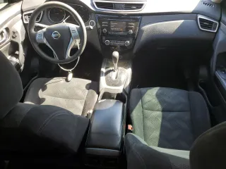 2014 Nissan Rogue SV with VIN 5N1AT2MT3EC807786, listed as a Copart auction lot 53533715 with 153,239 mi miles and Salvage Title. Bid and sale history available at DreamBid. Image 8.