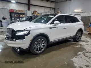 2022 Lincoln Nautilus Reserve z VIN 2LMPJ8KPXNBL15656, wystawiony jako Copart lot #49482215 z przebiegiem 12 180 mil mil oraz Szkoda całkowita • Salvage title. Historia ofert i sprzedaży dostępna na DreamBid. Obrazek 1.