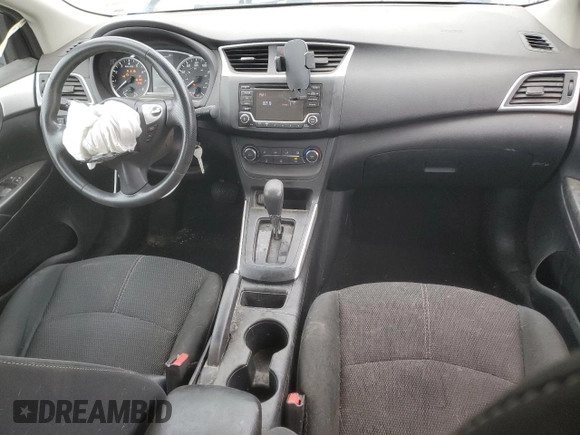 2018 Nissan Sentra S z VIN 3N1AB7AP6JY286644, wystawiony jako Copart lot #52153605 z przebiegiem 71 252 mil mil oraz Szkoda całkowita • Salvage title. Historia ofert i sprzedaży dostępna na DreamBid. Obrazek 8.