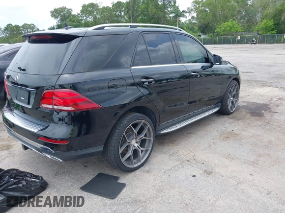 2017 Mercedes-Benz GLE 350 with VIN 4JGDA5JB5HA962825, listed as a IAAI auction lot 42412786 with 98,905 mi miles and . Bid and sale history available at DreamBid. Image 4.