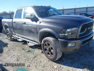 2018 Ram 2500 Big Horn with VIN 3C6UR5DJ8JG341352, listed as a IAAI auction lot 38465028 with 110,201 mi miles. Bid and sale history available at carsss.com. Image 1.
