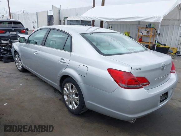 2008 Toyota Avalon XL with VIN 4T1BK36B18U283781, listed as a IAAI auction lot 42146934 with 59,809 mi miles. Bid and sale history available at carsss.com. Image 3.