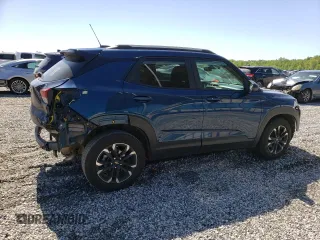 2021 Chevrolet TrailBlazer LT with VIN KL79MPS27MB146308, listed as a Copart auction lot 48870943 with 38,814 mi miles. Bid and sale history available at carsss.com. Image 3.