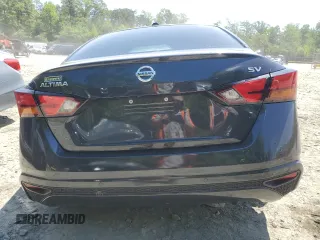 2022 Nissan Altima SV z VIN 1N4BL4DVXNN302361, wystawiony jako Copart lot #57465925 z przebiegiem 62 003 mil mil oraz Szkoda całkowita • Salvage title. Historia ofert i sprzedaży dostępna na DreamBid. Obrazek 6.
