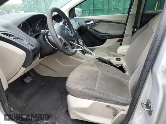 2012 Ford Focus SE z VIN 1FAHP3K26CL422264, wystawiony jako Copart lot #50735395 z przebiegiem 175 827 mil mil oraz Szkoda całkowita • Salvage title. Historia ofert i sprzedaży dostępna na DreamBid. Obrazek 7.
