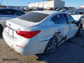 2014 Infiniti Q50 with VIN JN1BV7AP5EM670919, listed as a IAAI auction lot 41335381 with 1 mi miles. Bid and sale history available at carsss.com. Image 4.
