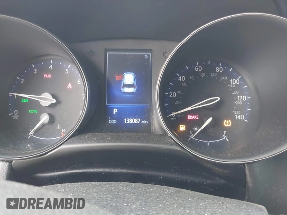 2018 Toyota C-HR XLE with VIN NMTKHMBX9JR001731, listed as a IAAI auction lot 41835918 with 138,087 mi miles. Bid and sale history available at carsss.com. Image 7.