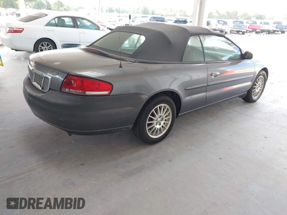 2005 Chrysler Sebring Touring z VIN 1C3EL55R85N566763, wystawiony jako IAAI lot #42141184 z przebiegiem 143 490 mil mil oraz . Historia ofert i sprzedaży dostępna na DreamBid. Obrazek 4.