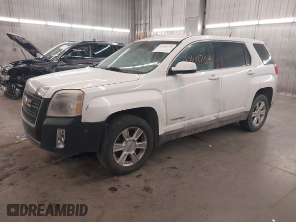 2013 GMC Terrain SLE with VIN 2GKALMEK5D6137644, listed as a IAAI auction lot 42109732 with 169,048 mi miles. Bid and sale history available at carsss.com. Image 2.