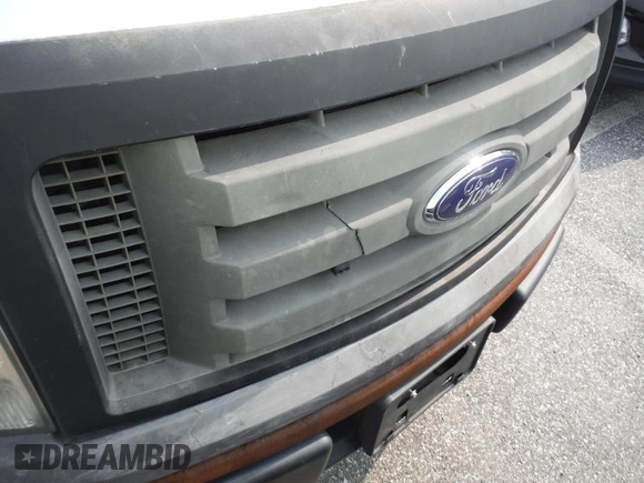 2014 Ford F-150 XL с VIN 1FTMF1CM7EKD55571, выставлен на аукционе IAAI как лот 42524157 с пробегом 154 244 миль миль и . История ставок и продаж доступна на DreamBid. Изображение 4.