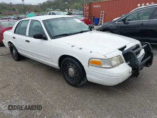 2008 Ford Police Interceptor z VIN 2FAHP71V48X155882, wystawiony jako IAAI lot #41929332 z przebiegiem Nie podano mil oraz . Historia ofert i sprzedaży dostępna na DreamBid. Obrazek 1.