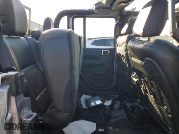 2020 Jeep Gladiator Rubicon with VIN 1C6JJTBG7LL112446, listed as a Copart auction lot 53548815 with 73,374 mi miles and Non Repairable. Bid and sale history available at DreamBid. Image 10.
