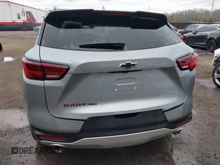 2024 Chevrolet Blazer LT с VIN 3GNKBJR49RS180008, выставлен на аукционе IAAI как лот 41739457 с пробегом 6 508 миль миль и . История ставок и продаж доступна на DreamBid. Изображение 16.