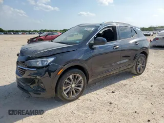 2020 Buick Encore GX Select z VIN KL4MMDSL6LB131635, wystawiony jako Copart lot #59804535 z przebiegiem 74 959 mil mil oraz Szkoda całkowita • Salvage title. Historia ofert i sprzedaży dostępna na DreamBid. Obrazek 1.