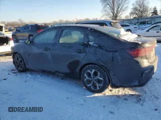 2021 Kia Forte FE with VIN 3KPF24ADXME412081, listed as a Copart auction lot 41478885 with 35,978 mi miles and Salvage Title. Bid and sale history available at carsss.com. Image 2.