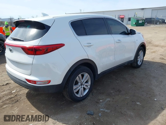 2018 Kia Sportage LX with VIN KNDPMCAC8J7372403, listed as a IAAI auction lot 41763496 with 92,651 mi miles and . Bid and sale history available at carsss.com. Image 4.